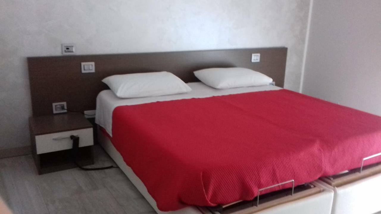 ורונה B&B Tre Passi מראה חיצוני תמונה